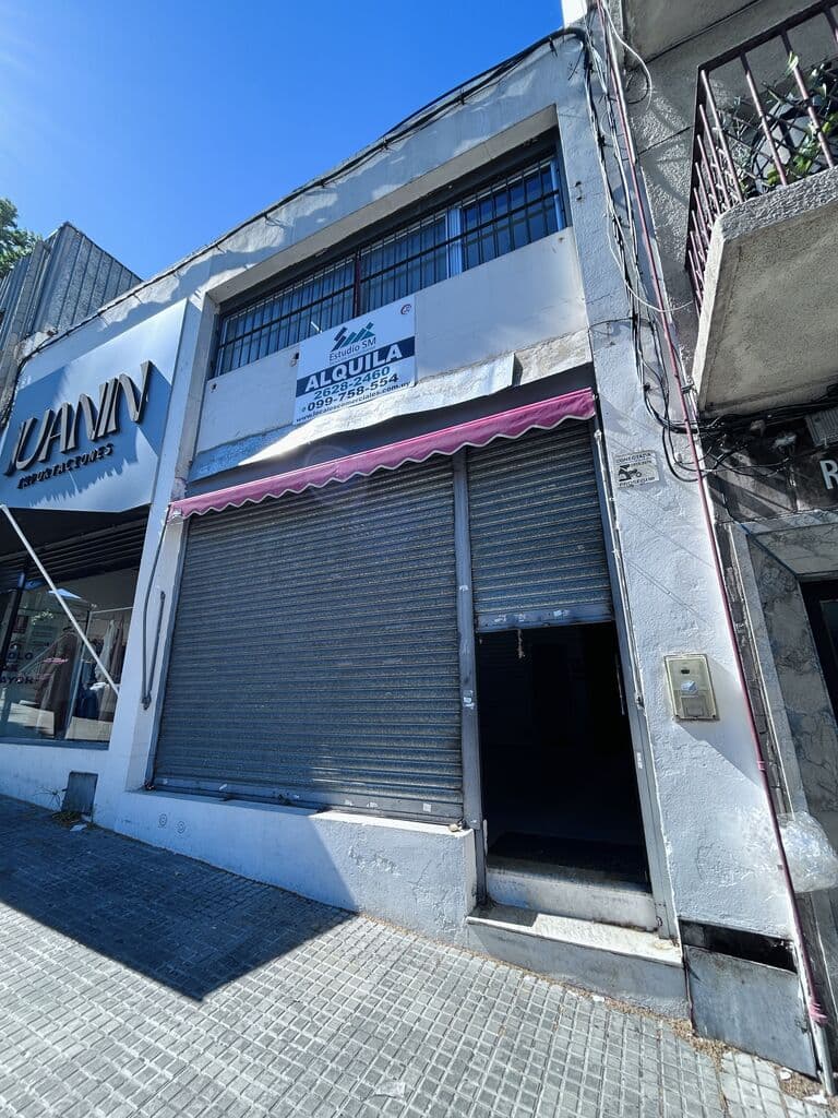 alquiler local comercial sobre libres zona mayorista