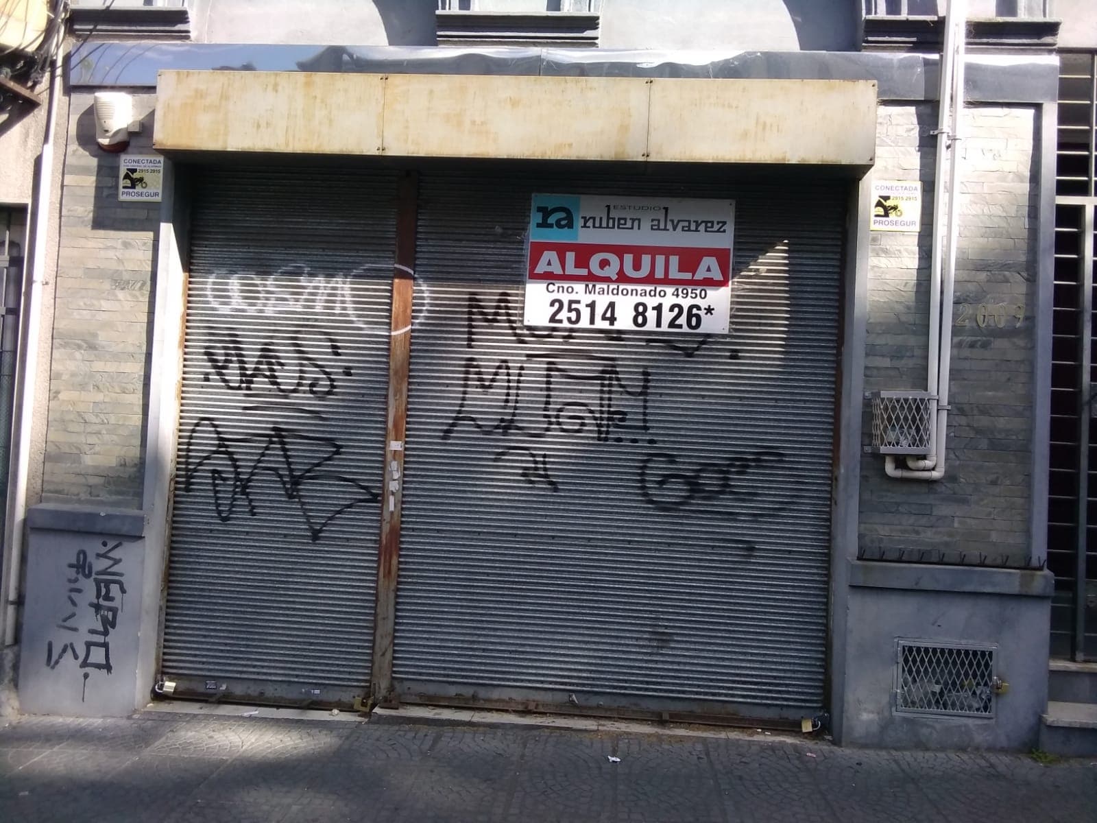 Local comercial calle Amezaga