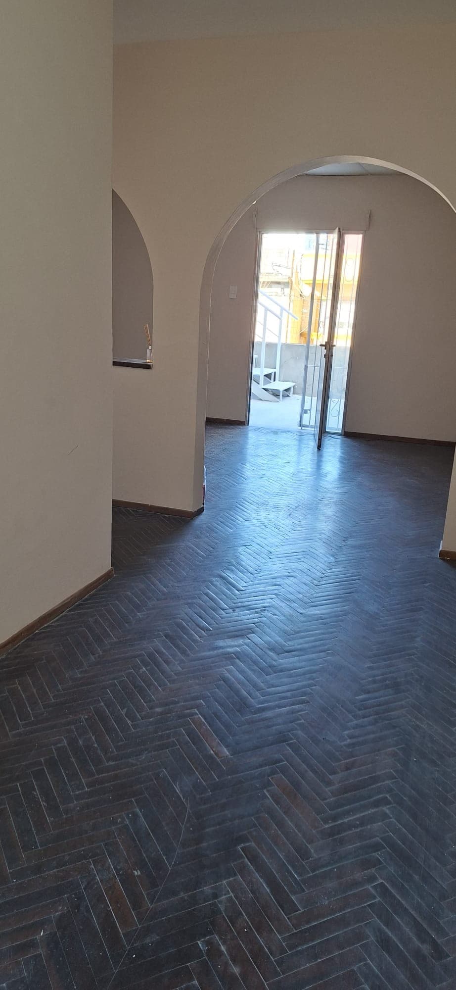 Alquiler apartamento Martin Garcia y Democracia